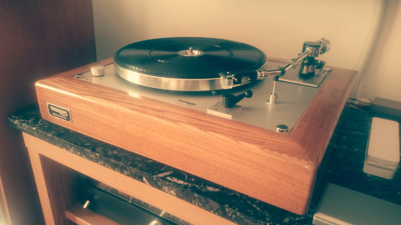 Thorens166m-16.jpg