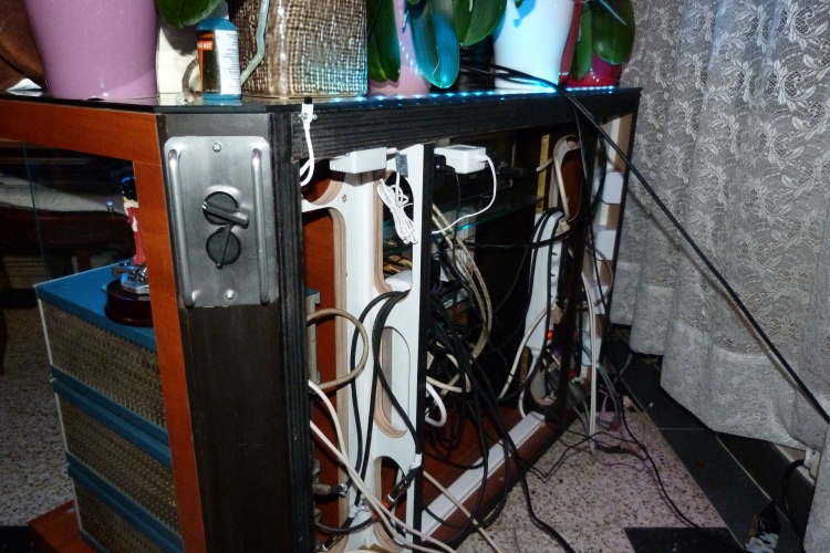 P1020110-R.jpg