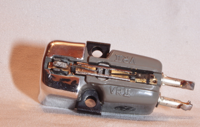 826647CRW11592.jpg
