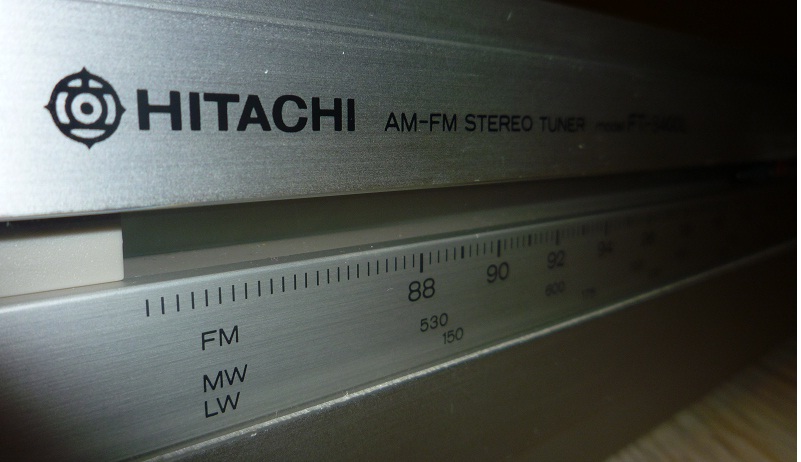 Hitachi_FT3400L_2.jpg