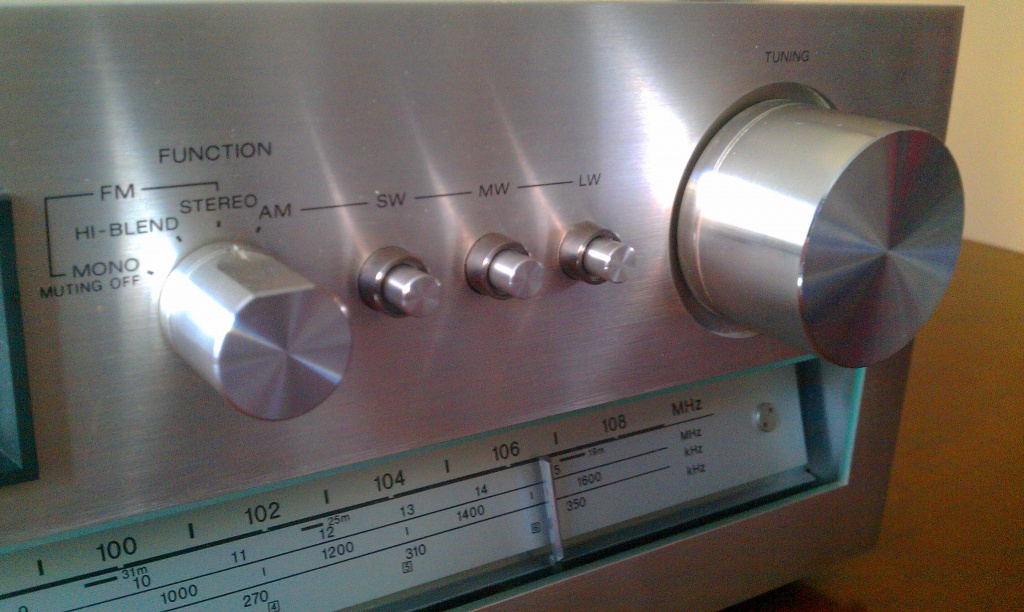 Sony_ST-A_4L_3.jpg