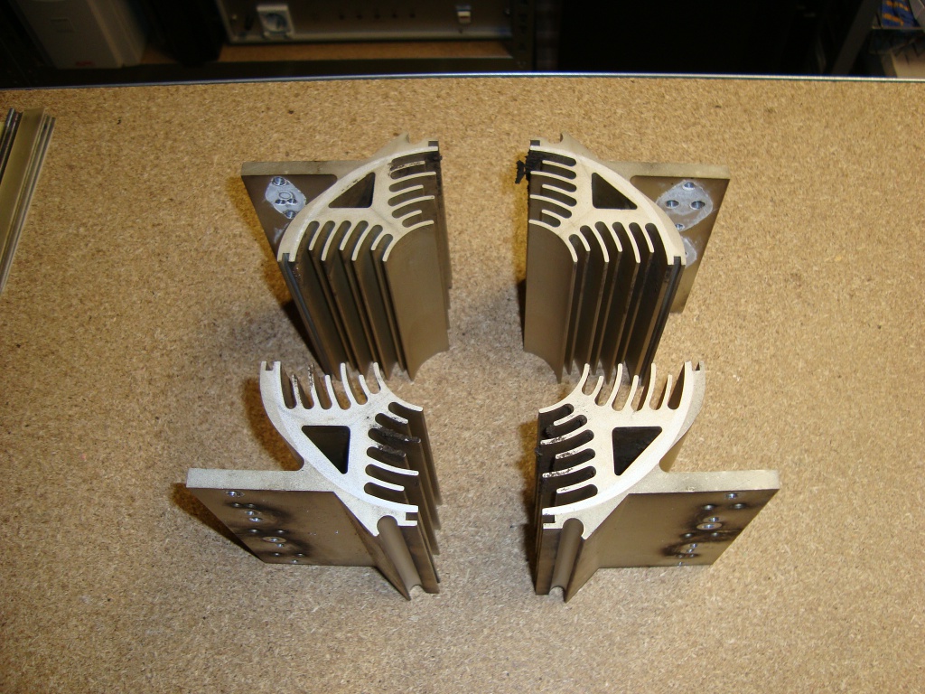 993737141.jpg