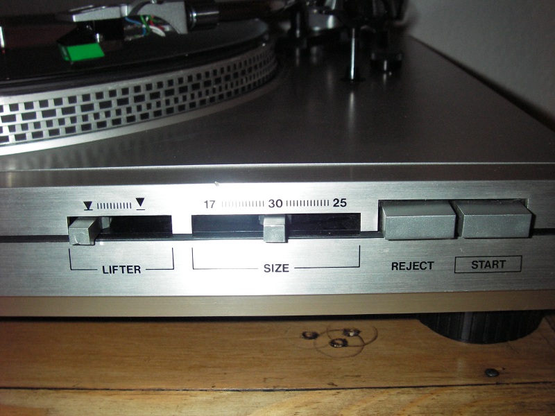 689974denon6.jpg