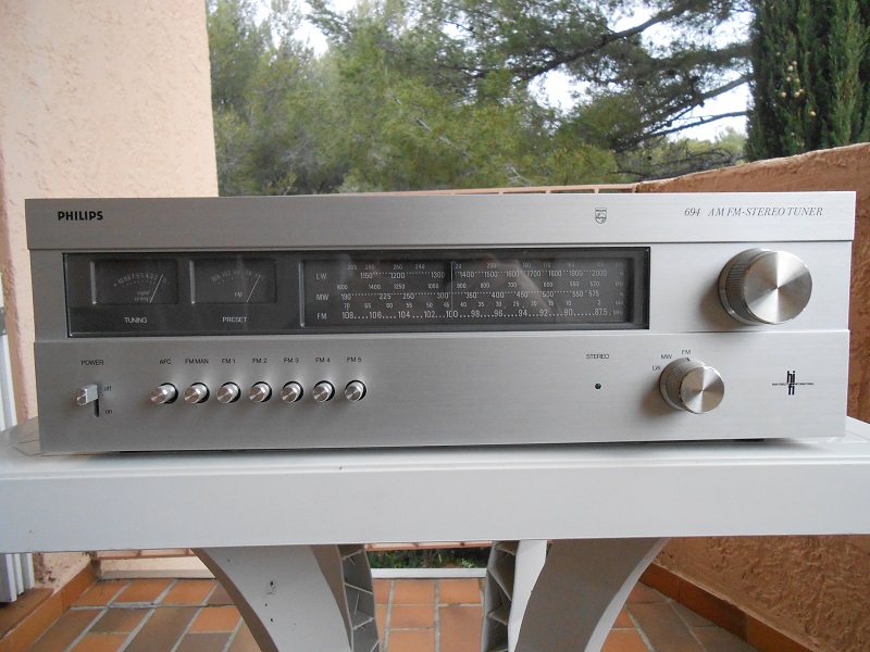 Philips_694_1.jpg