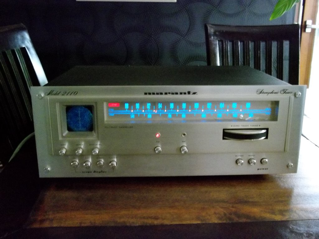 Marantz_2110_4.jpg