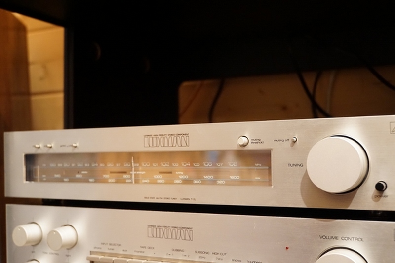 Luxman_T2L_1.jpg