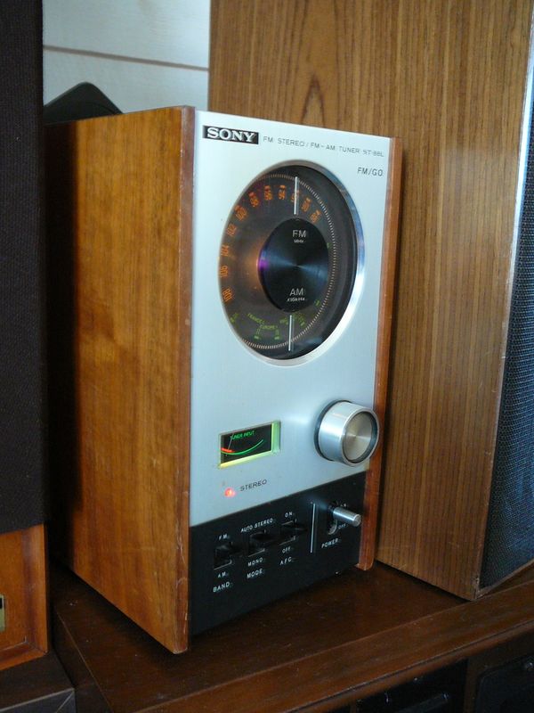 Sony_ST80F_3.jpg