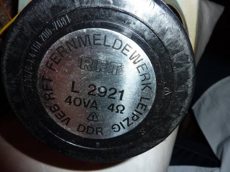 Le grave/ médium vu de dérrière, pour info le HP fait un poil moins de 18 cm