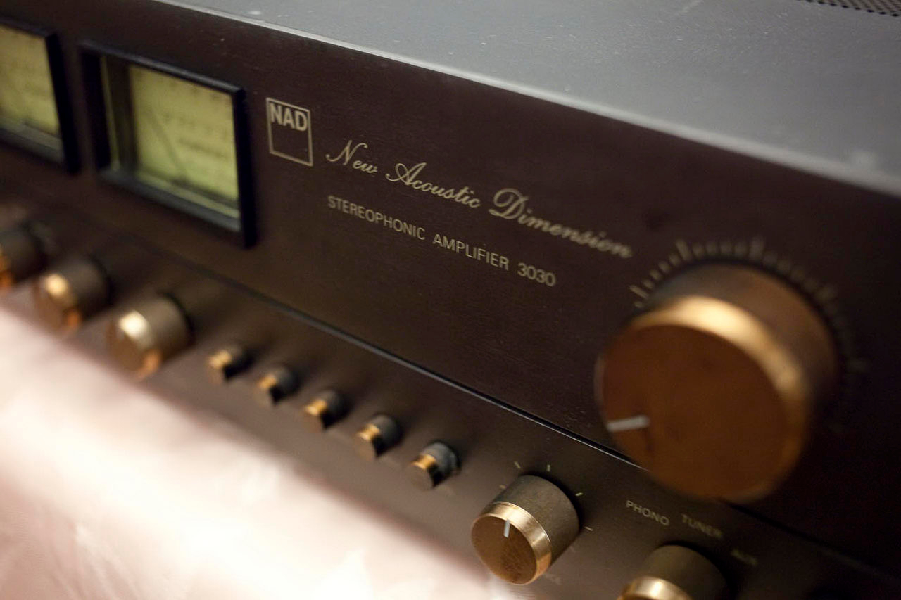 nad303001.jpg