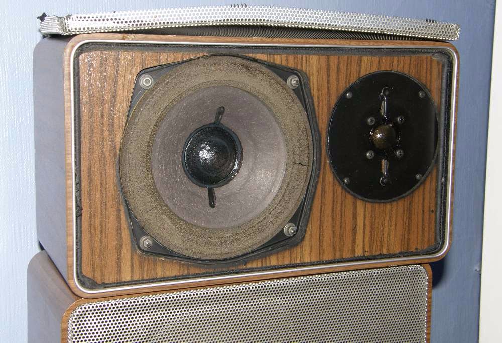 Grundig_HB416_4.jpg