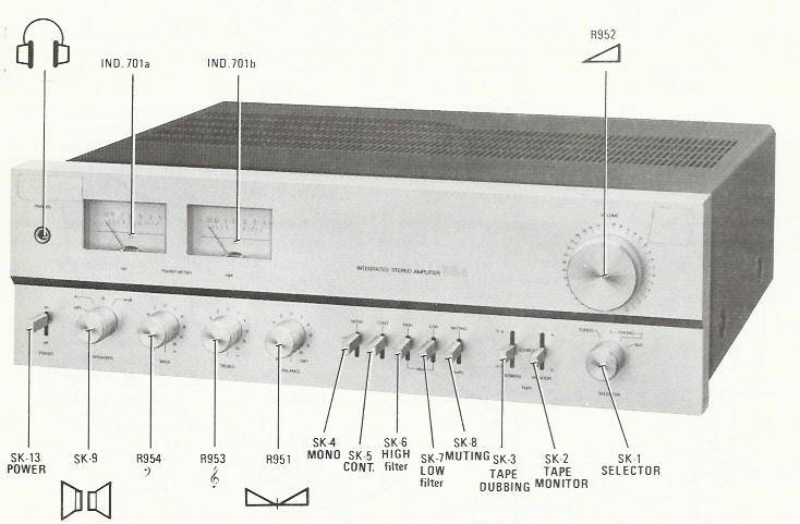 22AH384.jpg
