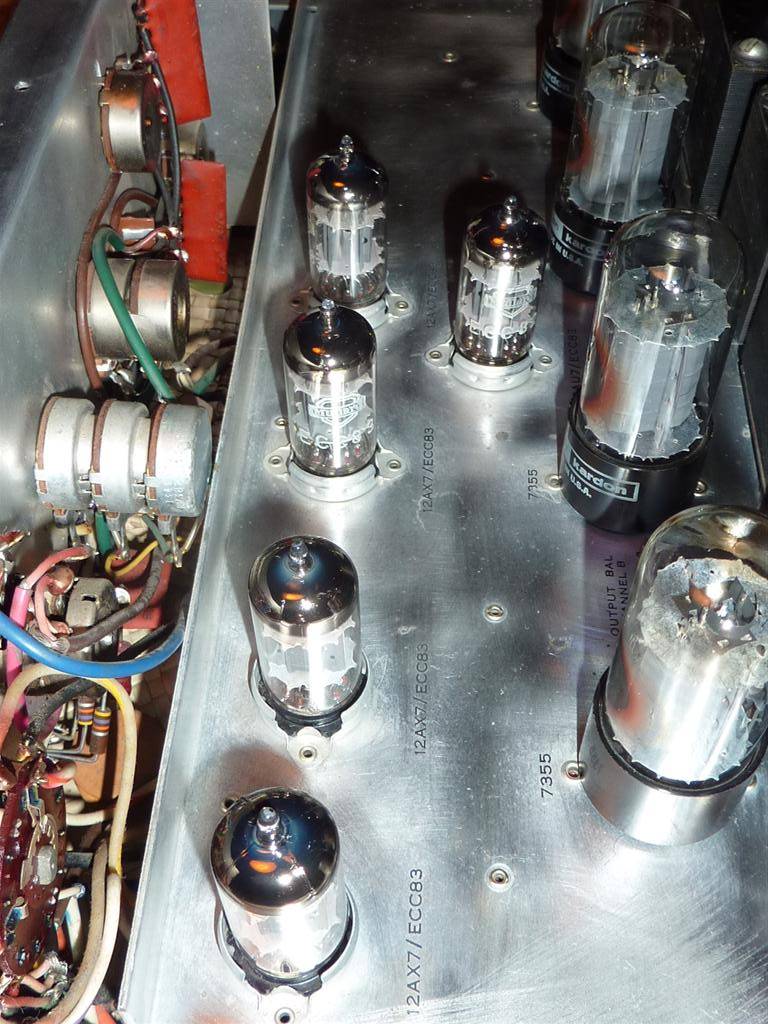 P1050415 (Large).JPG