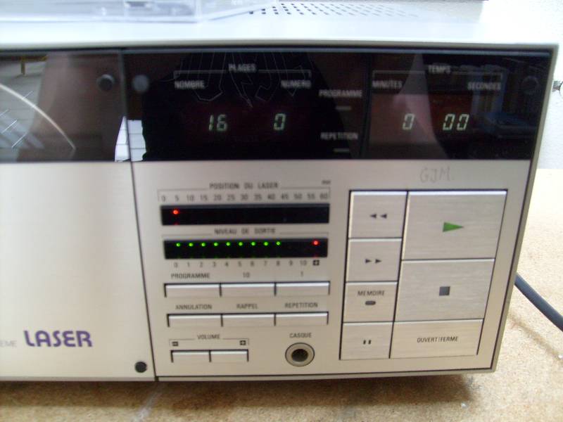 S7302113.JPG