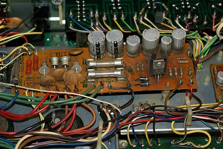 sa 7100 3.JPG