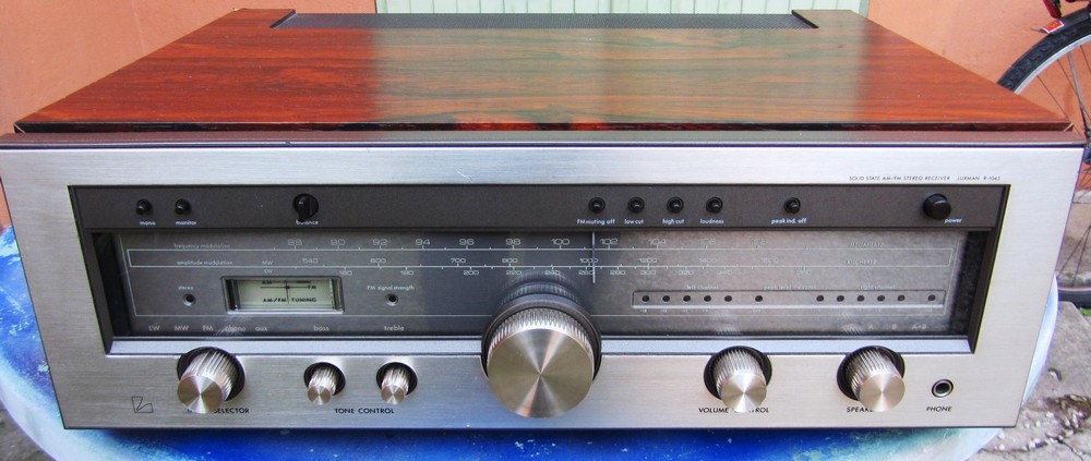 LUXMAN R-1045  1.JPG