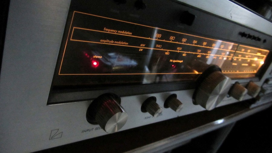 Luxman R-1045.JPG
