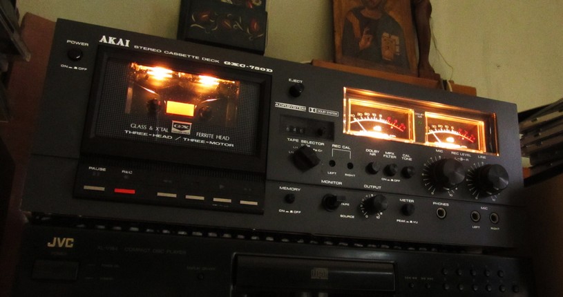 Akai GXC-750D  facade.JPG