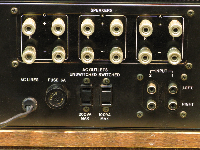 PIONEER SM-3000 REAR MAX 1 WWW.HIFIDO.CO.jpg