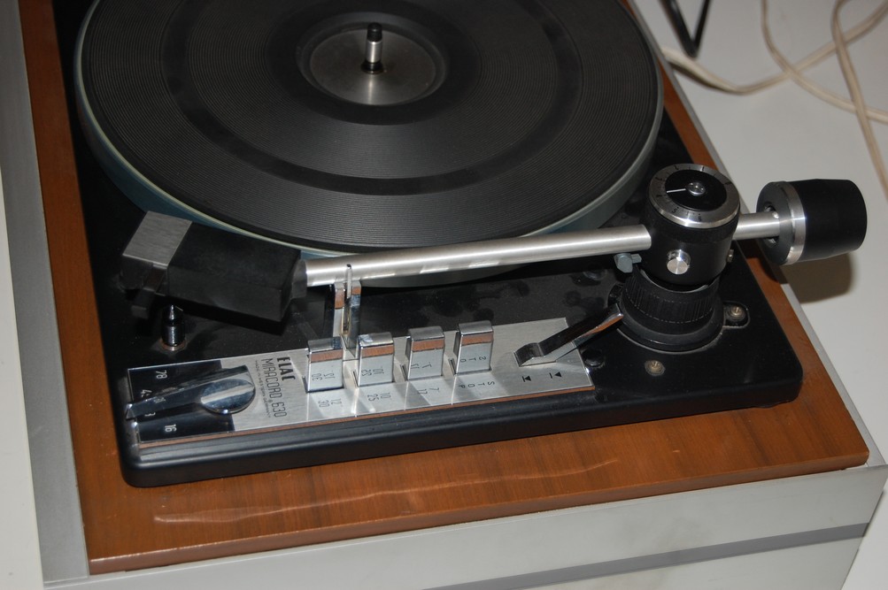 ELAC BRAS2.jpg