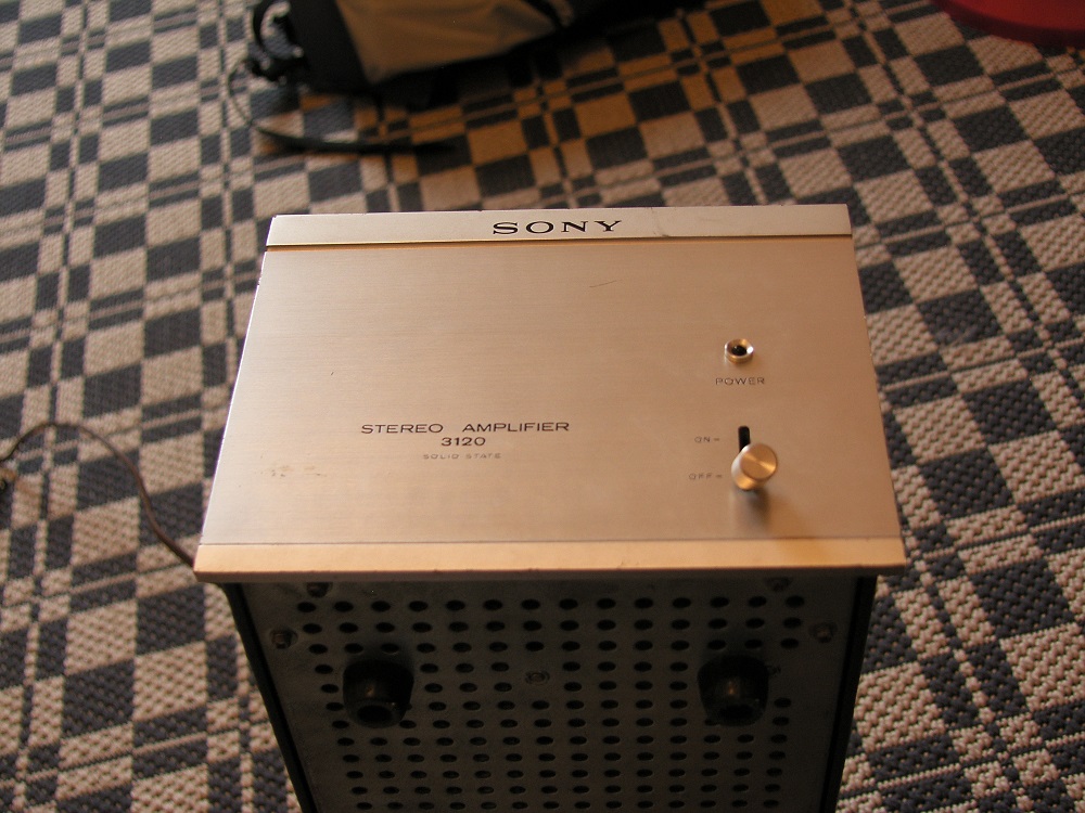 SH106599.JPG