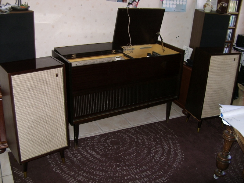 Combiné GRUNDIG KS 450 et enceintes GRUNDIG RAUMKLANGBOX 15