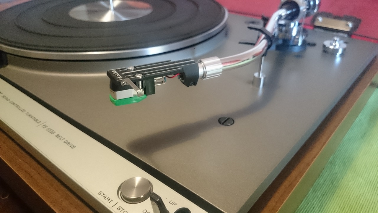 Sony PS-5550-07.jpg