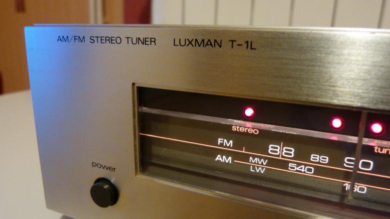 Luxman T-1L.jpeg