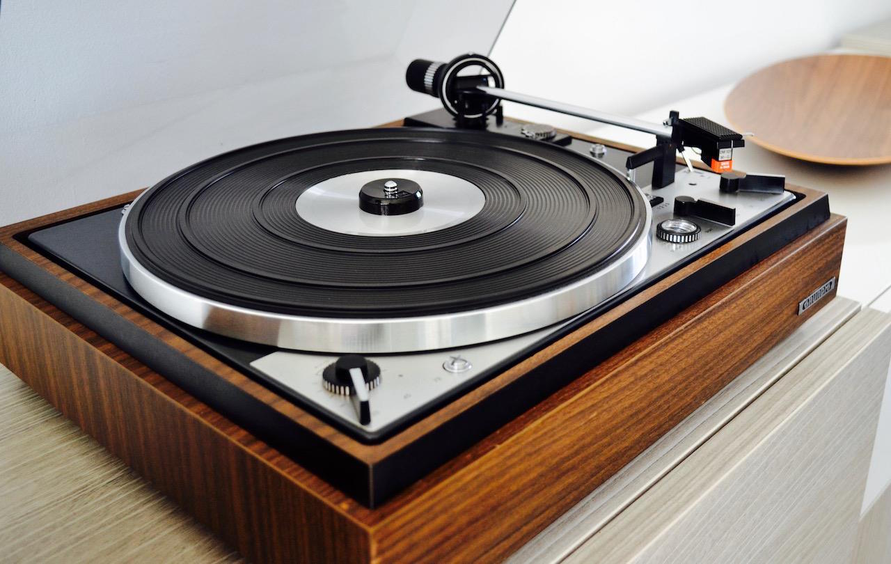Dual 1229 2.jpg