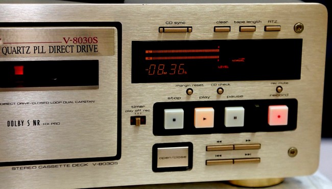 TEAC V-8030S 10.JPG