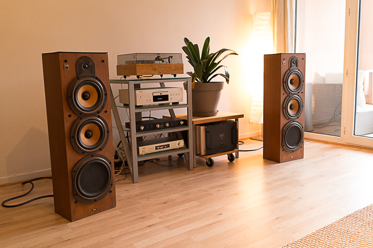 B&w dm3000 sales