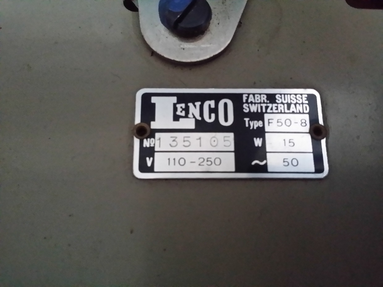 LENCO F50 A.jpg