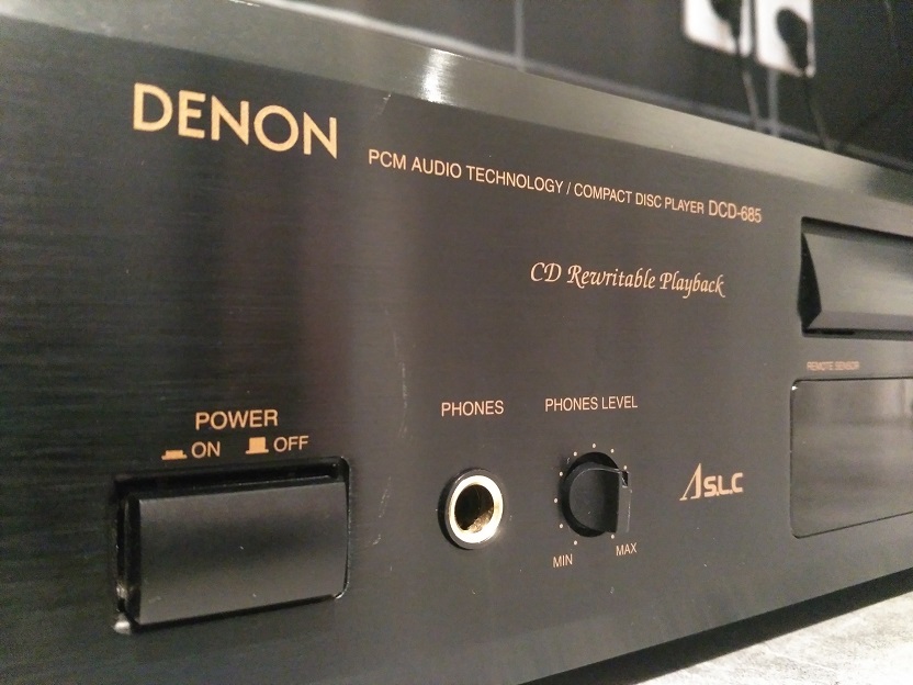 Denon CDC 685.jpg
