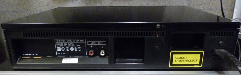 Sony CDP-M27 (5).JPG