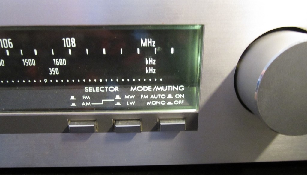 JVC_T-10XL_face09.jpg