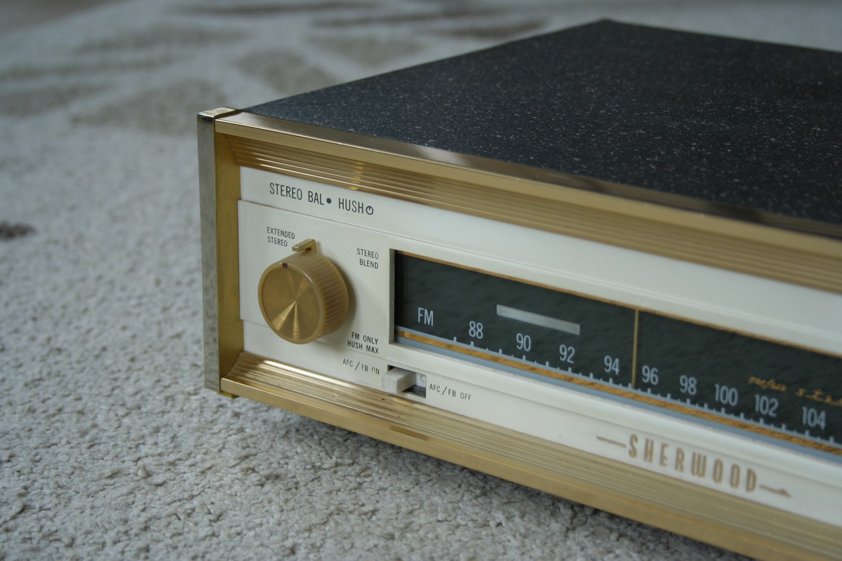 Sherwood_S3000_III_002.jpg