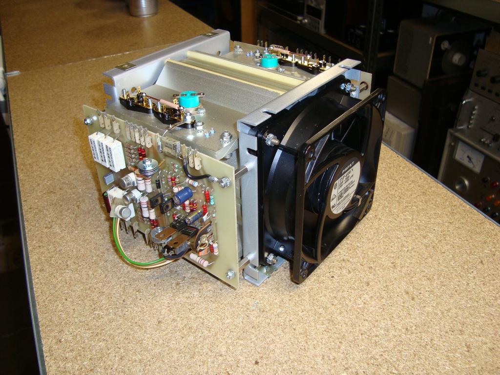 232583210.jpg