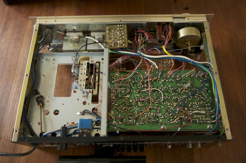 Rotel_RT624L_13.jpg