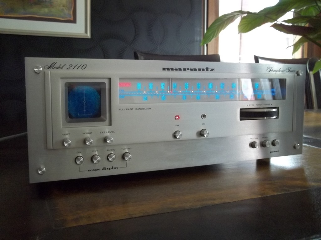 Marantz_2110_2.jpg