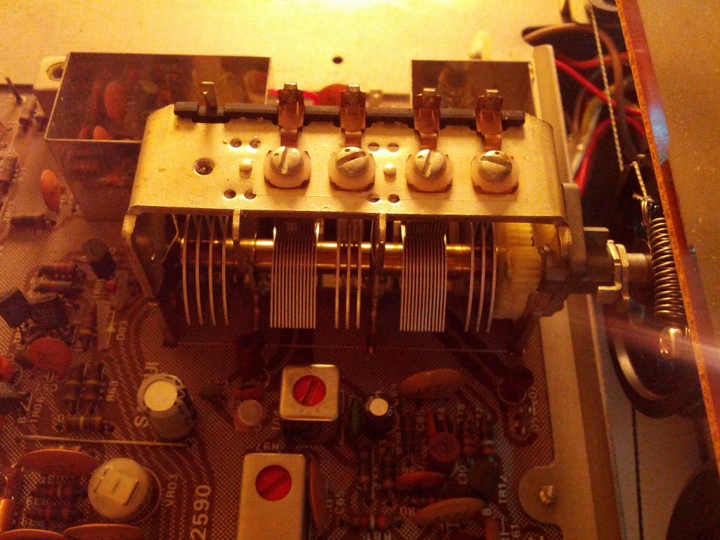 Sansui_TU5900_9.jpg