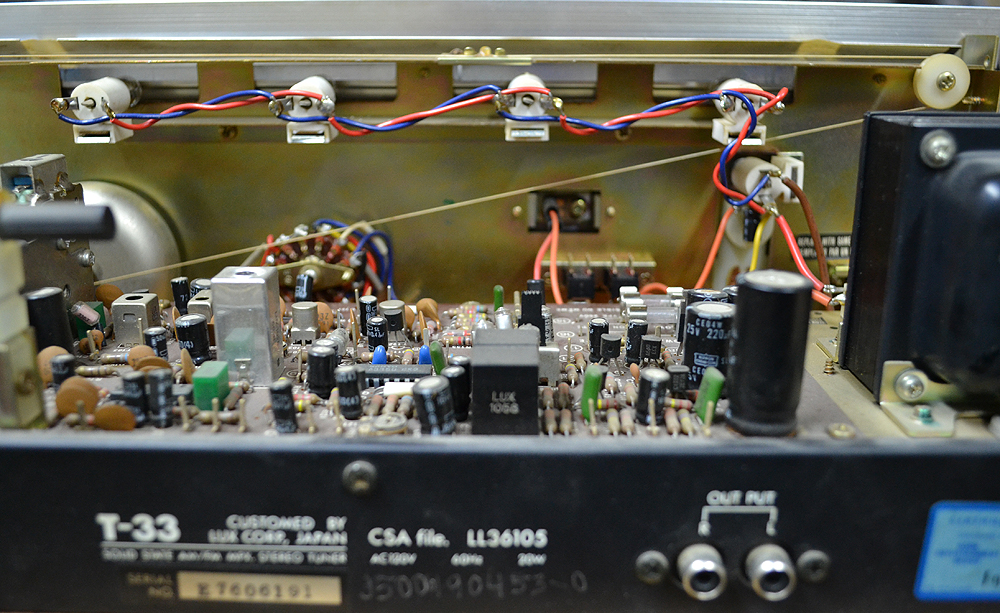 Luxman_T33_4.jpg