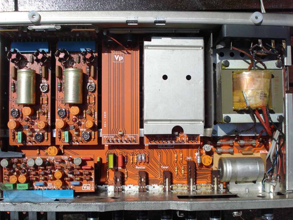 983777neckermann1.jpg