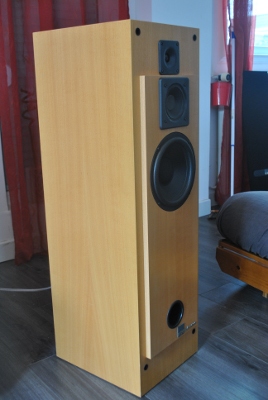 skiff_kef_3.jpg