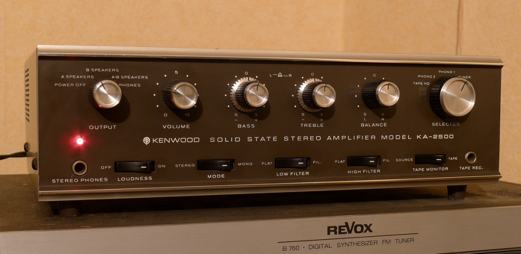440580kenwoodka2500.jpg