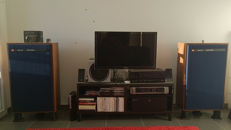 JBL_4315_SM_4.jpg