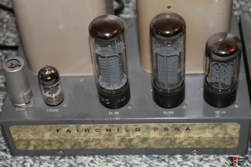 925368-fairchild-255-a-tube-amplifiers.jpg