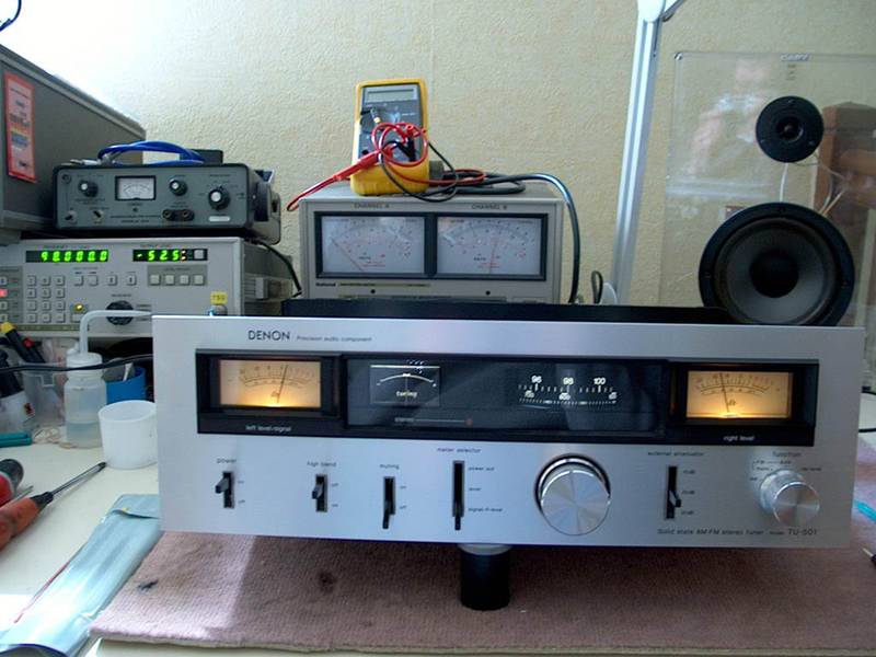 TU501-LAB.JPG