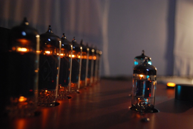 Vacuum Tube Art 006.jpg