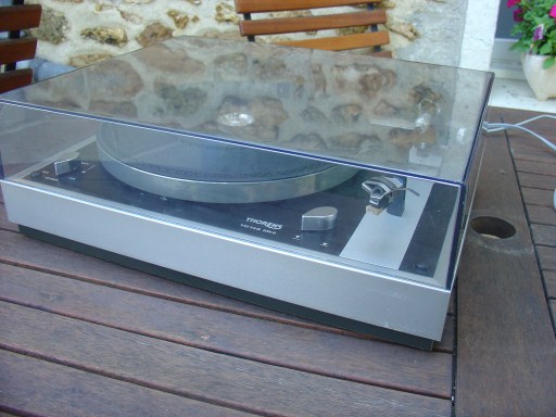 Thorens03 (512 x 384).jpg