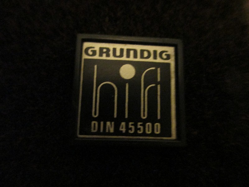 GRUNDIG 850a 4.jpg