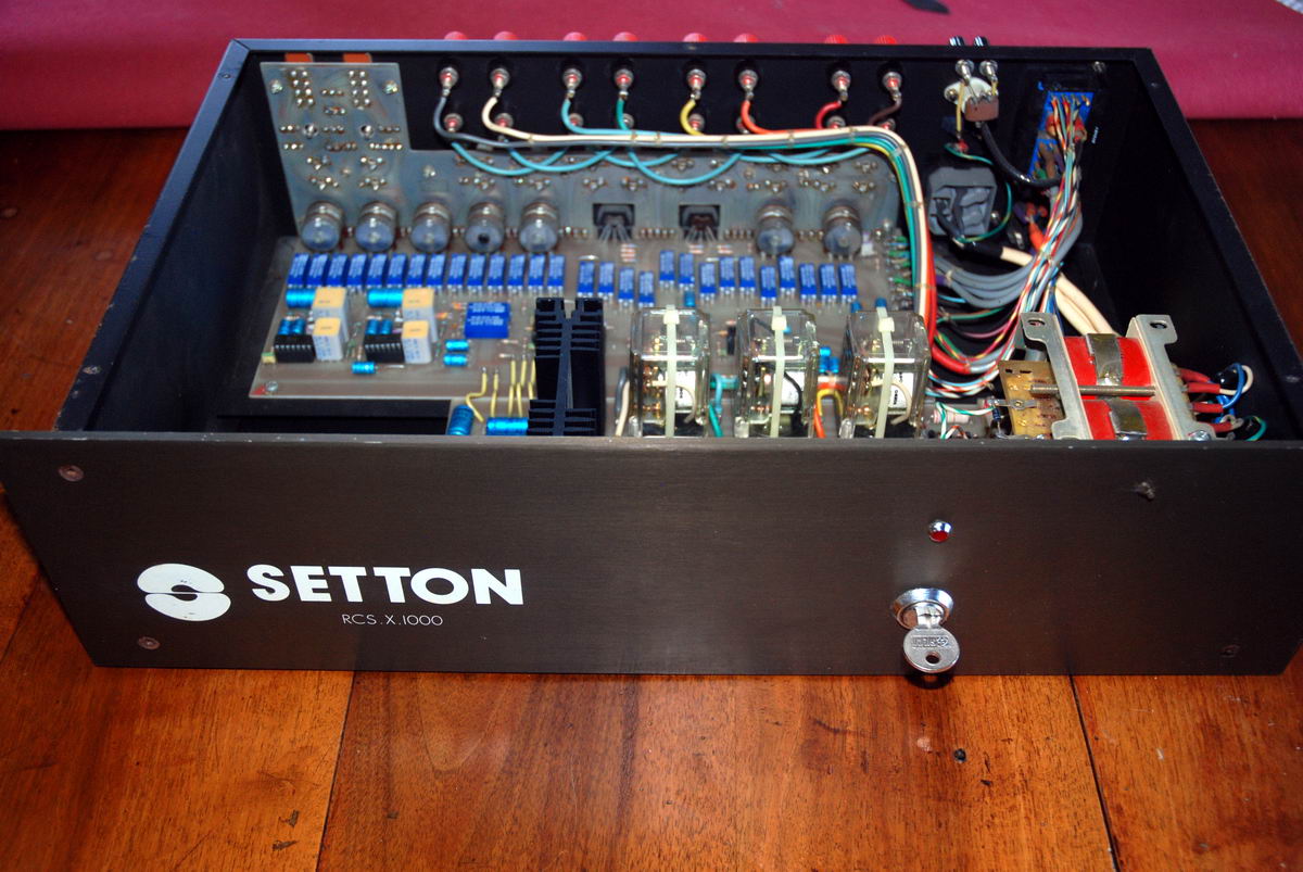アンプ SETTON RCS.X.1000 HI.FI CONTROL CENTER Setton RCS.X.1000 | hifi-wiki.com